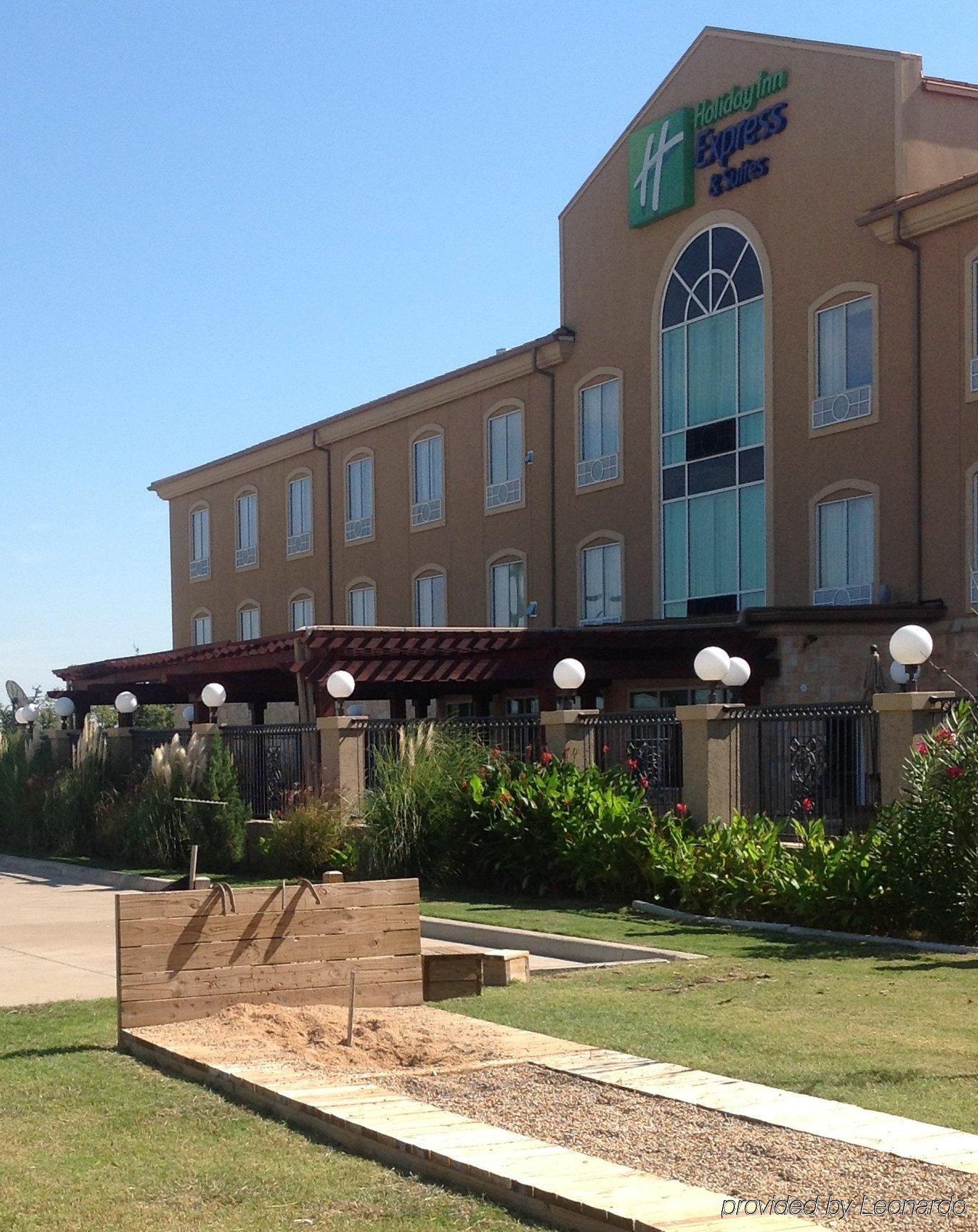 Holiday Inn Express Glen Rose By Ihg Exterior foto